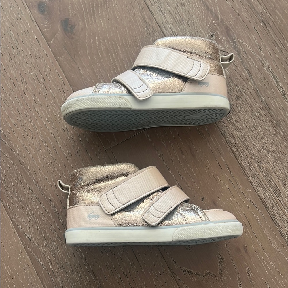 See Kai Run Rose Gold Sneakers High-Top Velcro